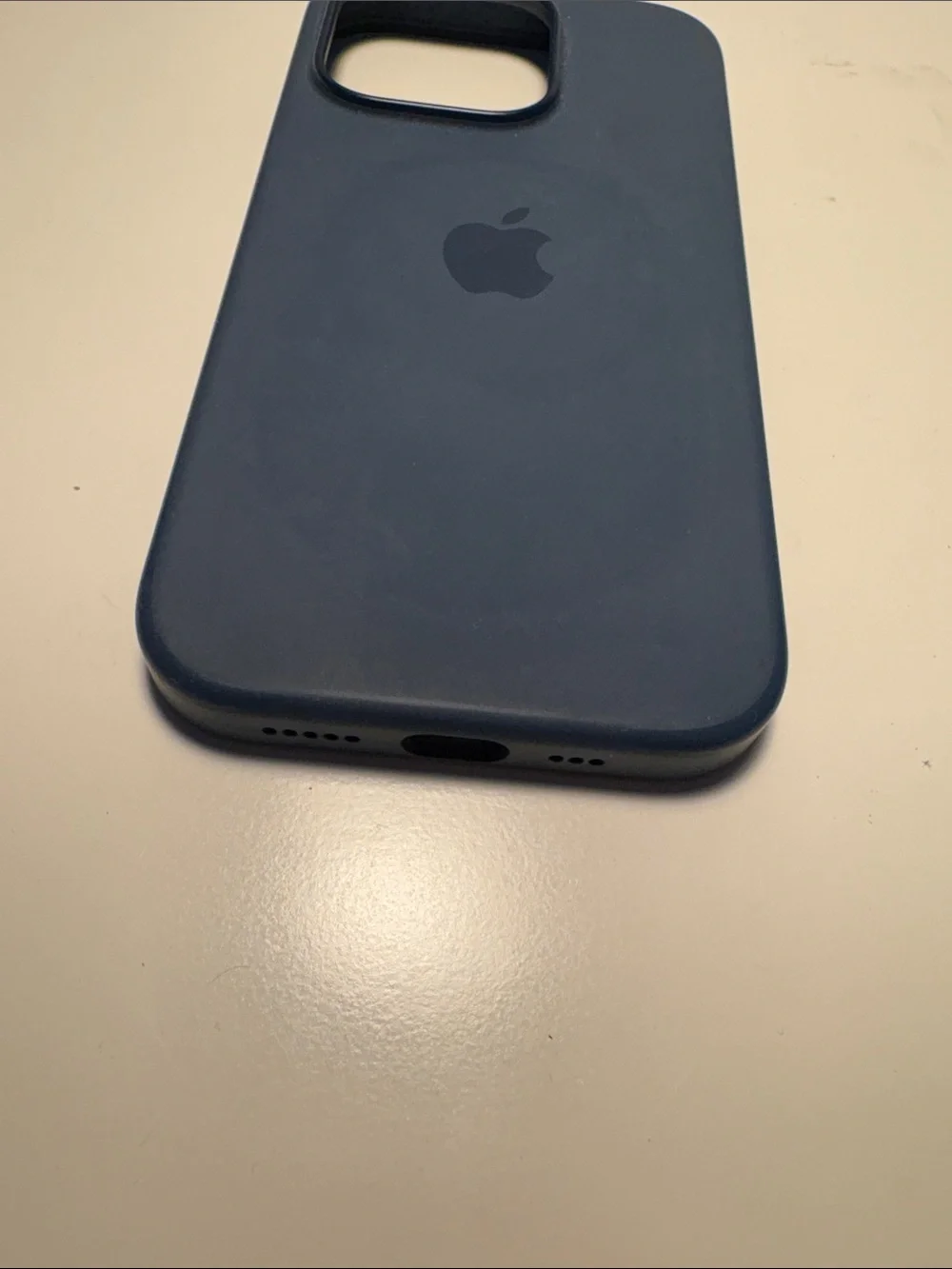 Apple Navy Blue Silicone iPhone Case with MagSafe